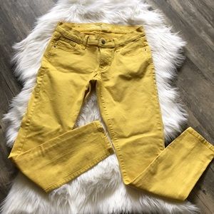 Yellow skinny Jeans